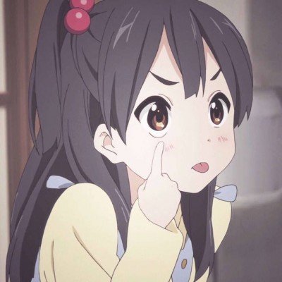 95后姑娘养6万多条毒蛇年入百万